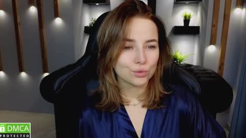 Mira online show from January 2025 01:08:01 AM