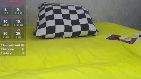 mira_one_ online show from February 2025 03:31:02 PM