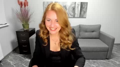 Snapshot of mira_whites chatting on March 2025 03:59:01 PM Mira online show from March 2025 03:59:01 PM