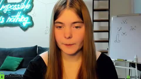 Snapshot of miraa_bloom chatting on January 2026 02:22:01 PM miraa_bloom online show from January 2026 02:22:01 PM