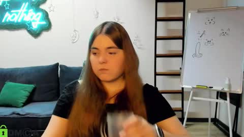 Snapshot of miraa_bloom chatting on January 2026 02:22:02 PM miraa_bloom online show from January 2026 02:22:02 PM