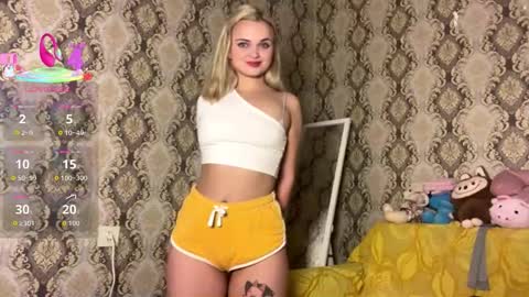 Snapshot of mirabella333 chatting on October 2025 07:23:01 PM mirabella333 online show from October 2025 07:23:01 PM