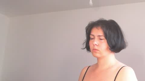 Snapshot of miradiaz chatting on June 2026 05:42:02 AM Meera online show from June 2026 05:42:02 AM