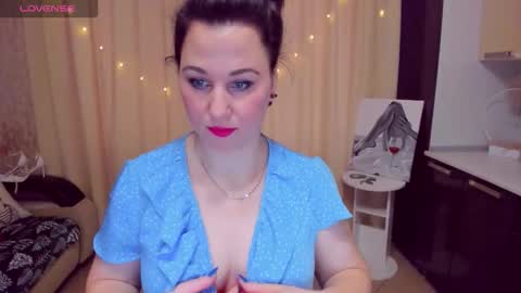 Snapshot of mirandadyson chatting on February 2026 11:09:02 AM MirandaDyson online show from February 2026 11:09:02 AM