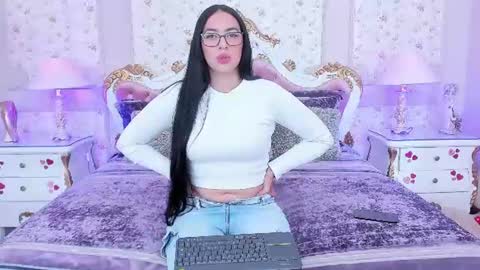 mirandanoah online show from June 2026 12:41:02 PM