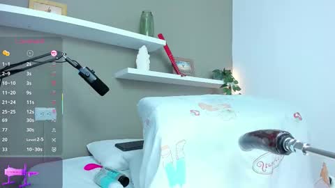 Miranda online show from October 2025 09:00:02 PM