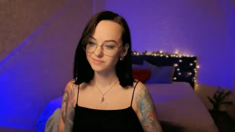 Snapshot of miraskyy chatting on May 2026 05:07:02 PM MiraSkyy online show from May 2026 05:07:02 PM