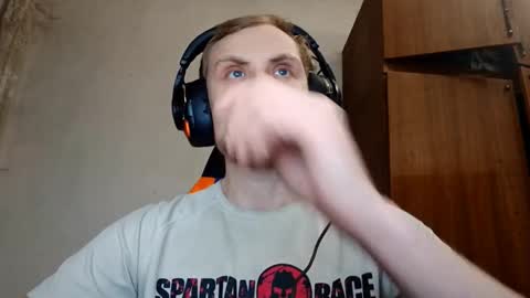 Snapshot of mirexvane chatting on February 2026 07:34:02 PM Vlad online show from February 2026 07:34:02 PM