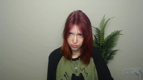 Snapshot of misaki_chan_ chatting on May 2026 09:32:01 PM misaki_chan_ online show from May 2026 09:32:01 PM