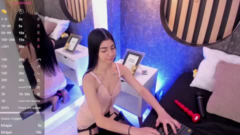 Snapshot of miss10_antonella chatting on December 2024 07:57:01 PM Antonella online show from December 2024 07:57:01 PM