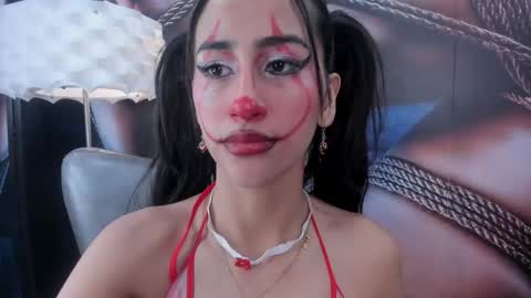 Taylor online show from October 2025 02:36:02 AM