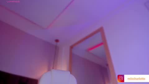 Snapshot of miss__charlotte_ chatting on December 2024 09:42:02 PM Charlotte online show from December 2024 09:42:02 PM