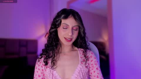Snapshot of miss__charlotte_ chatting on January 2025 08:00:01 PM Charlotte online show from January 2025 08:00:01 PM