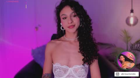 Snapshot of miss__charlotte_ chatting on October 2025 03:59:02 AM Charlotte online show from October 2025 03:59:02 AM