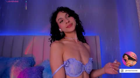 Snapshot of miss__charlotte_ chatting on October 2025 05:43:02 AM Charlotte online show from October 2025 05:43:02 AM