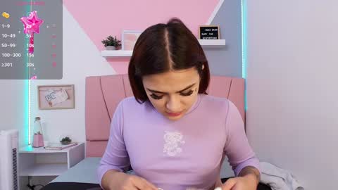   online show from December 2024 12:00:02 PM