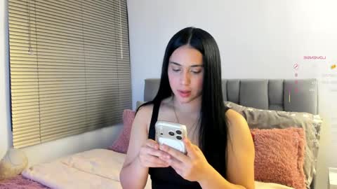 Snapshot of miss__jones_ chatting on June 2026 12:58:02 AM miss__jones_ online show from June 2026 12:58:02 AM