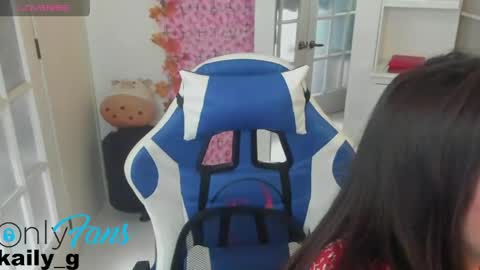 Snapshot of miss_adams01 chatting on May 2026 07:00:01 PM miss_adams01 online show from May 2026 07:00:01 PM