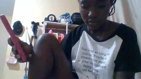 miss_atitude online show from September 2025 07:13:02 PM