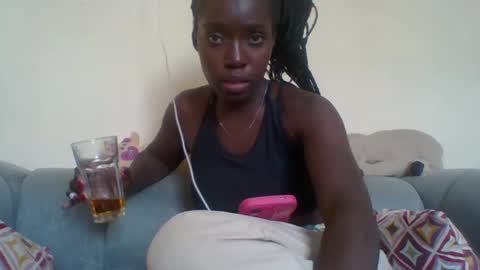 miss_atitude online show from September 2025 09:44:01 AM