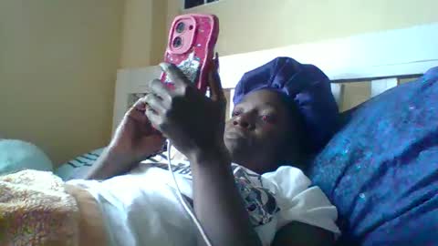 miss_atitude online show from October 2025 08:23:01 AM