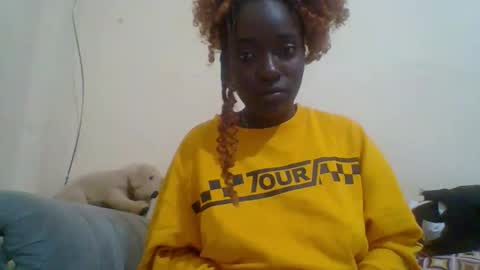 miss_atitude online show from October 2025 04:10:02 AM