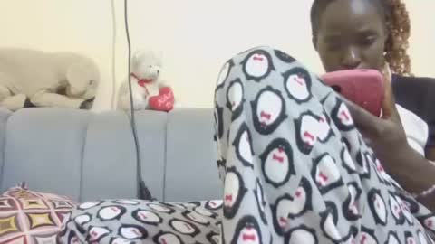 miss_atitude online show from October 2025 06:30:02 PM