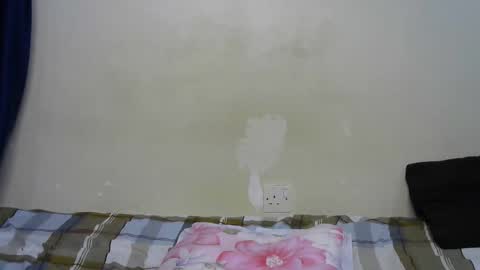 miss_bani online show from April 2026 06:24:02 PM