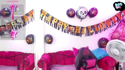 Melanie online show from October 2025 11:55:02 AM