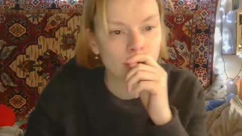 Snapshot of miss_elistia_ chatting on April 2026 11:31:01 AM Elis online show from April 2026 11:31:01 AM