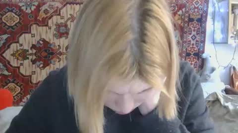 Snapshot of miss_elistia_ chatting on May 2026 11:07:02 AM Elis online show from May 2026 11:07:02 AM