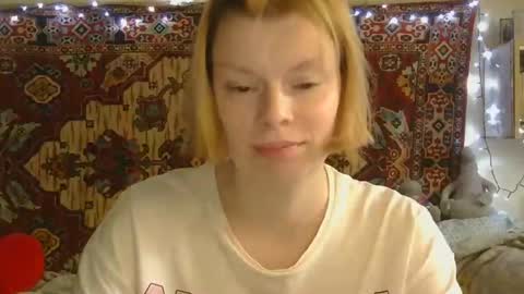 Snapshot of miss_elistia_ chatting on May 2026 10:55:01 AM Elis online show from May 2026 10:55:01 AM