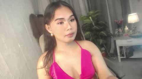 miss_fhakarat online show from February 2026 03:22:02 AM