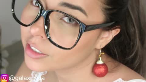  Elisabeth  IG galax xxia       online show from December 2024 11:18:02 PM