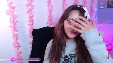 miss_jhelenaa_ online show from October 2025 12:30:01 AM