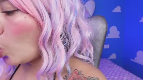 Keisi online show from March 2026 06:35:01 PM