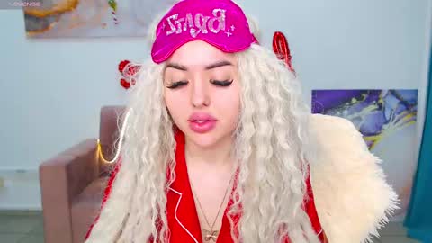 miss_kiten online show from February 2025 03:53:01 AM