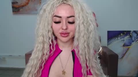 miss_kiten online show from March 2025 11:54:01 PM