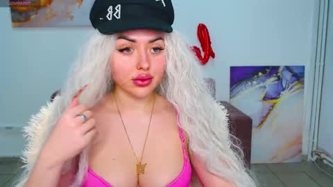 miss_kiten online show from March 2025 12:26:01 PM