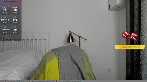 Jenny online show from November 2025 01:33:02 PM