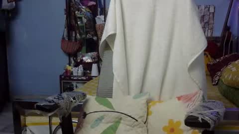 Snapshot of miss_mahi69 chatting on July 2026 06:44:01 PM Mahi online show from July 2026 06:44:01 PM