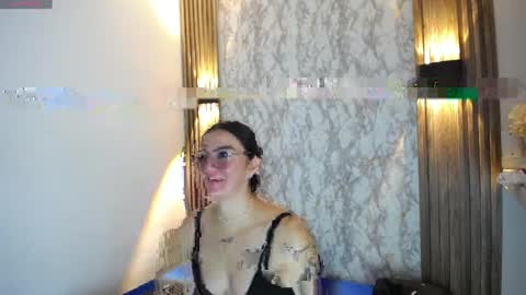 Snapshot of miss_merlin_ chatting on April 2026 03:42:01 AM Merlin online show from April 2026 03:42:01 AM