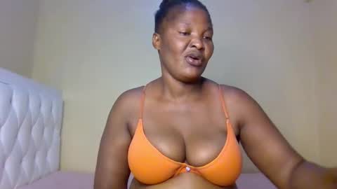 MILLY online show from February 2026 12:12:01 PM