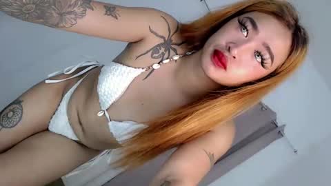 Snapshot of miss_mitchxx chatting on April 2026 10:56:02 PM miss_mitchxx online show from April 2026 10:56:02 PM
