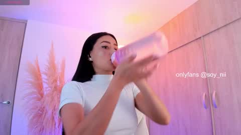 Nii online show from February 2026 01:04:02 AM