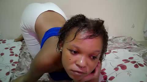 Snapshot of miss_rihanna2 chatting on April 2026 04:23:02 PM miss_rihanna2 online show from April 2026 04:23:02 PM
