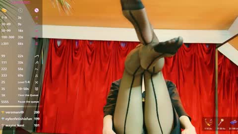 Snapshot of miss_satori_rose chatting on November 2025 02:00:01 AM Satori Rose online show from November 2025 02:00:01 AM