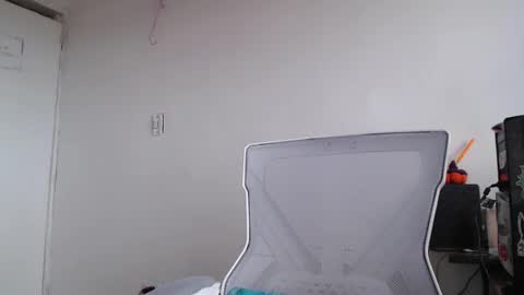 Kortana 2.0 dont forget thumbs up and follow me on twitter online show from December 2025 07:53:02 PM