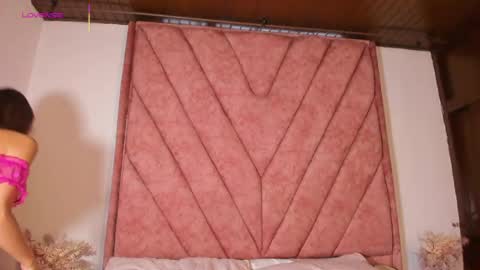 miss_sunnyy online show from April 2026 10:18:01 PM