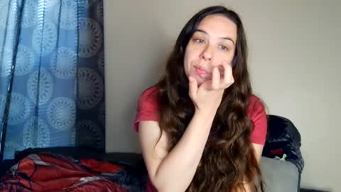 Snapshot of miss_sunshine01 chatting on August 2026 03:14:02 PM Bella online show from August 2026 03:14:02 PM